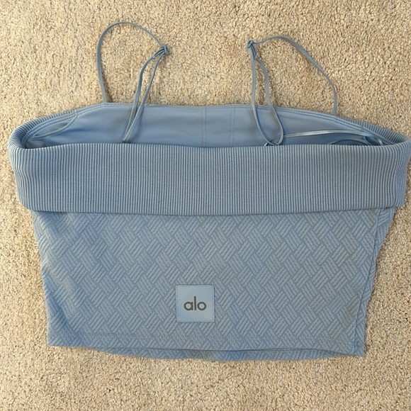 ALO Yoga Tank Top - Picture 3 of 7